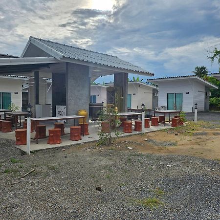 Bansuan Inthanon Resort -Classic House Chom Thong Extérieur photo